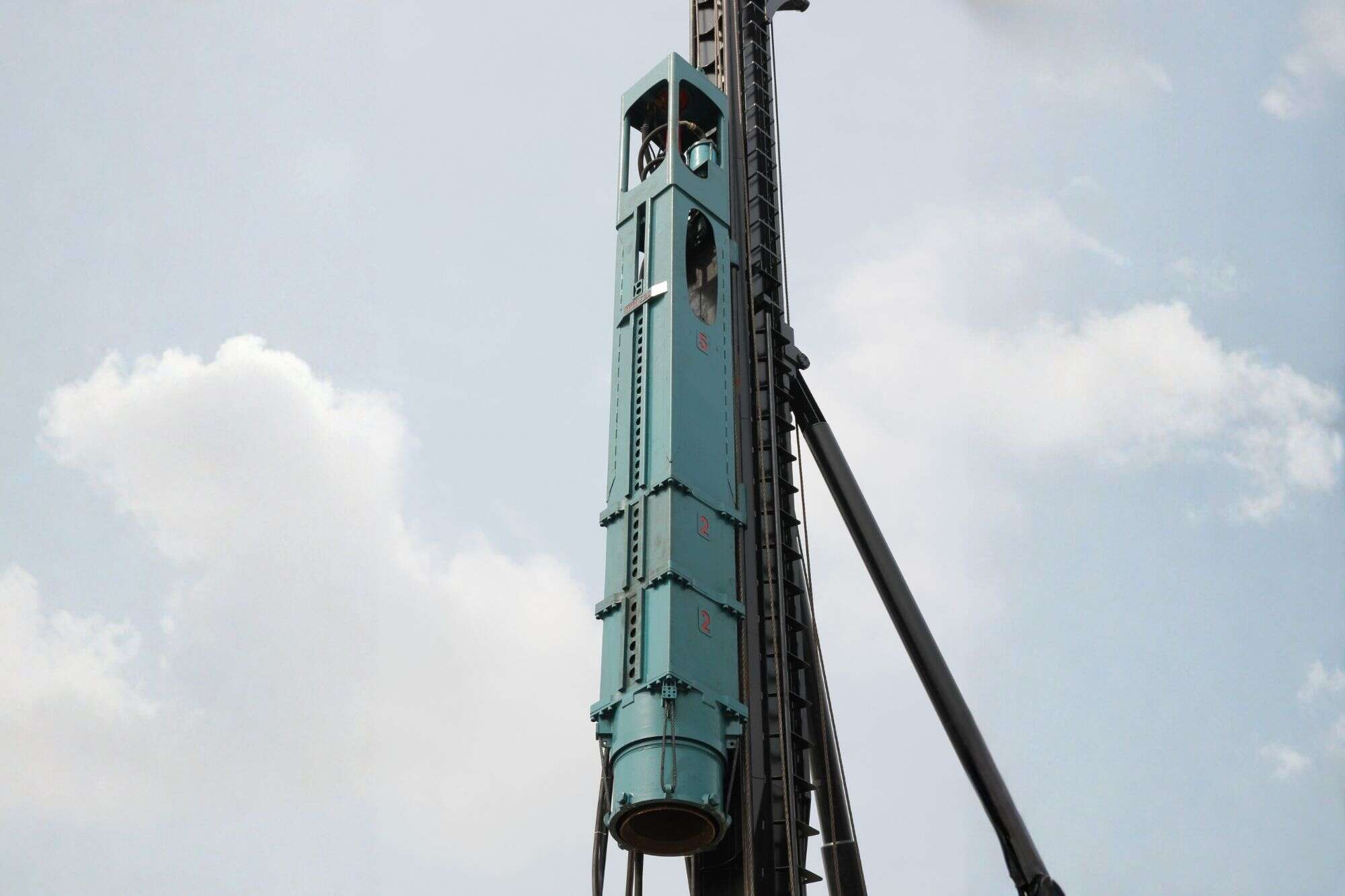 Hydraulic Piling Hammer